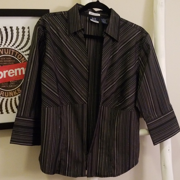 3/4 sleeve blouse - Picture 3 of 6